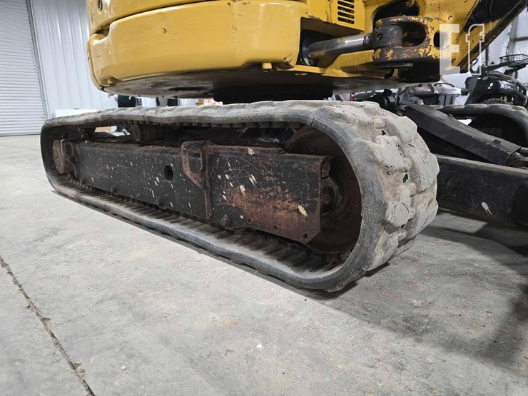 2016-caterpillar-303.5e2-cr-image-20
