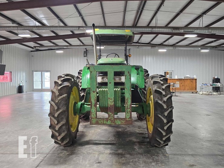 john-deere-6220-image-7