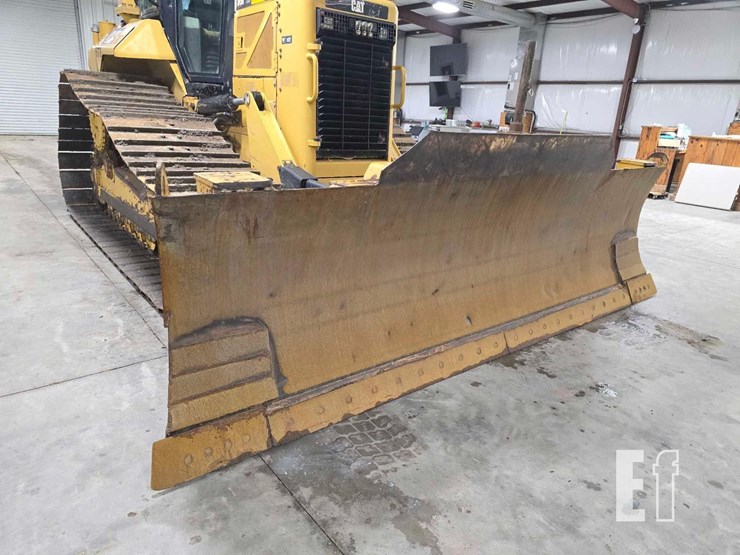 2013-caterpillar-d6n-lgp-image-10