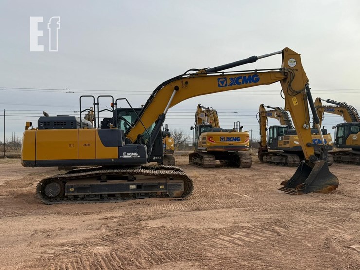 2022-xcmg-xe210u-image-6