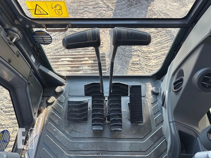 2022-xcmg-xe300u-image-17