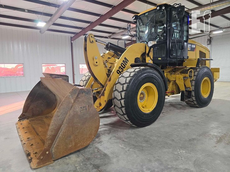 2018-caterpillar-930m-image-1