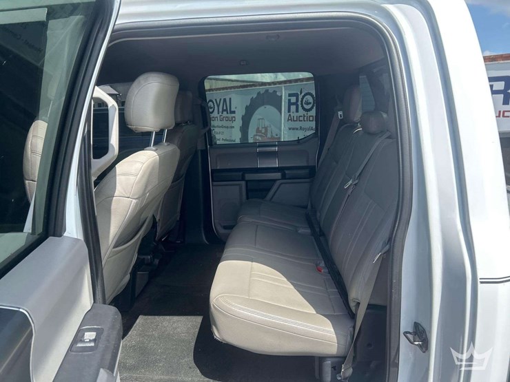 2016-ford-f150-image-18