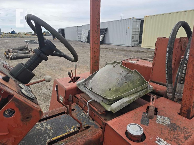 ditch-witch-3500dd-image-11