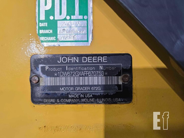 2015-deere-672g-image-32