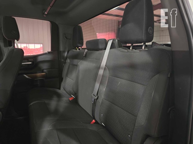 2021-gmc-sierra-1500-image-19