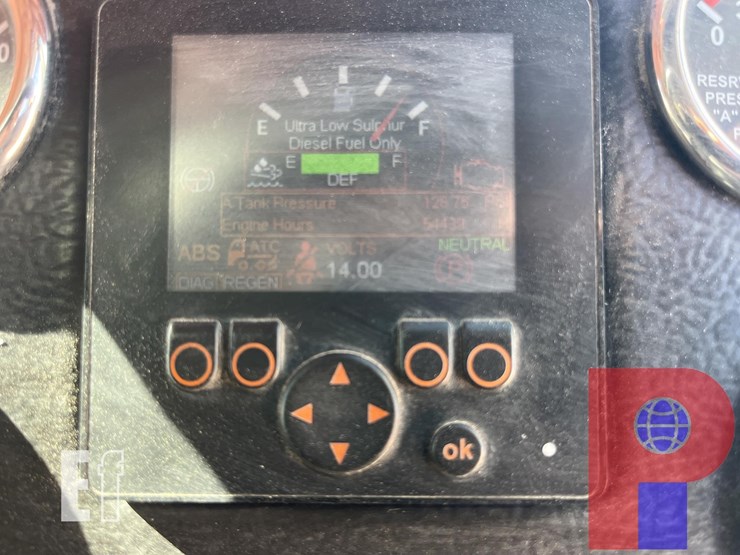 2017-autocar-xpeditor-image-11