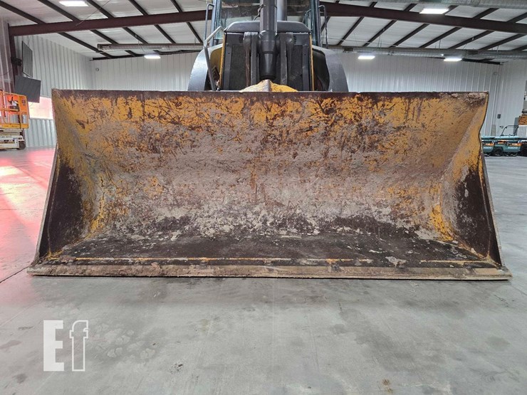 2014-deere-310k-image-9