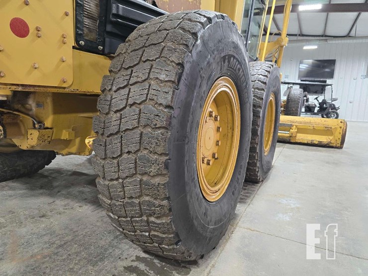 2006-caterpillar-140h-image-52