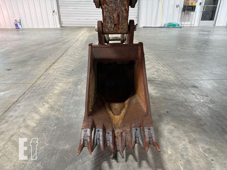 2020-deere-310l-ep-image-19