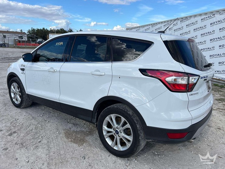 2017-ford-escape-image-4