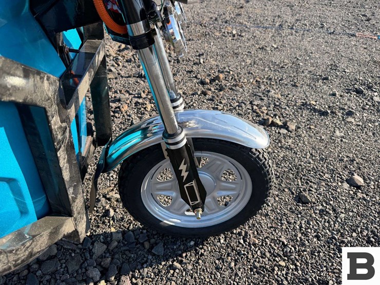 2025-ir-iret13-electric-tricycle-image-12