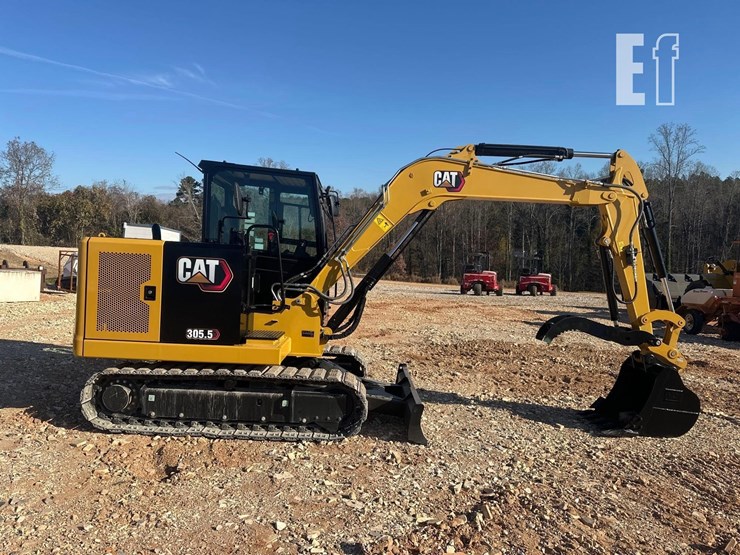 2025-caterpillar-305.5e2-image-2