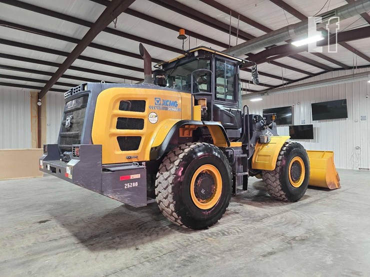 2022-xcmg-xc948u-image-3