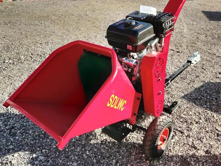 #112-•-wood-chipper-w/-tow-hitch-(sdlwc)-image-2