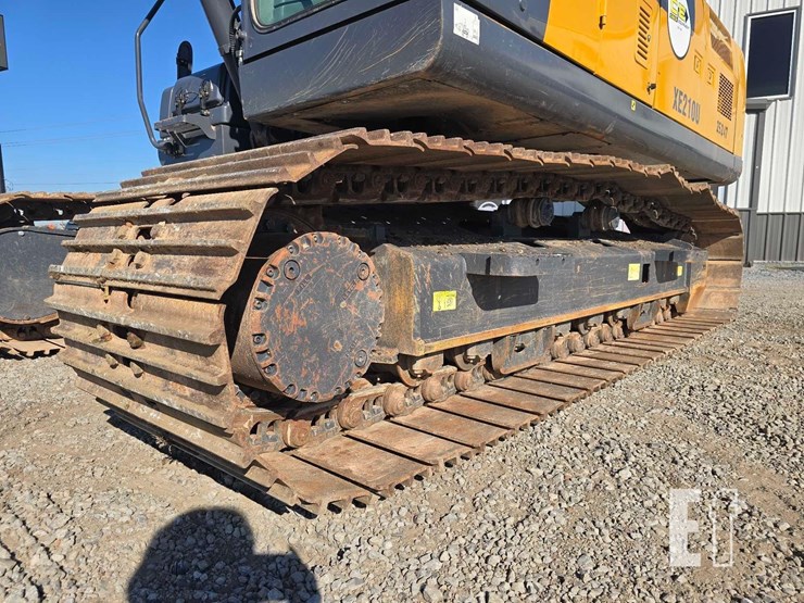 2022-xcmg-xe210u-image-24