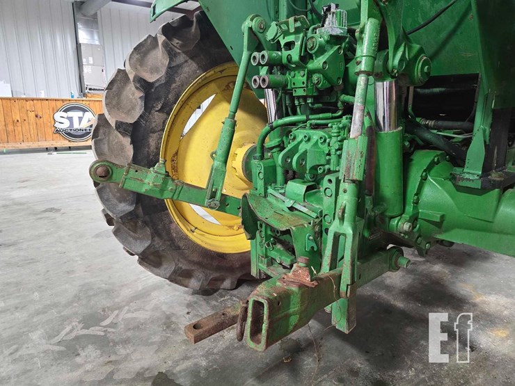 john-deere-6220-image-25