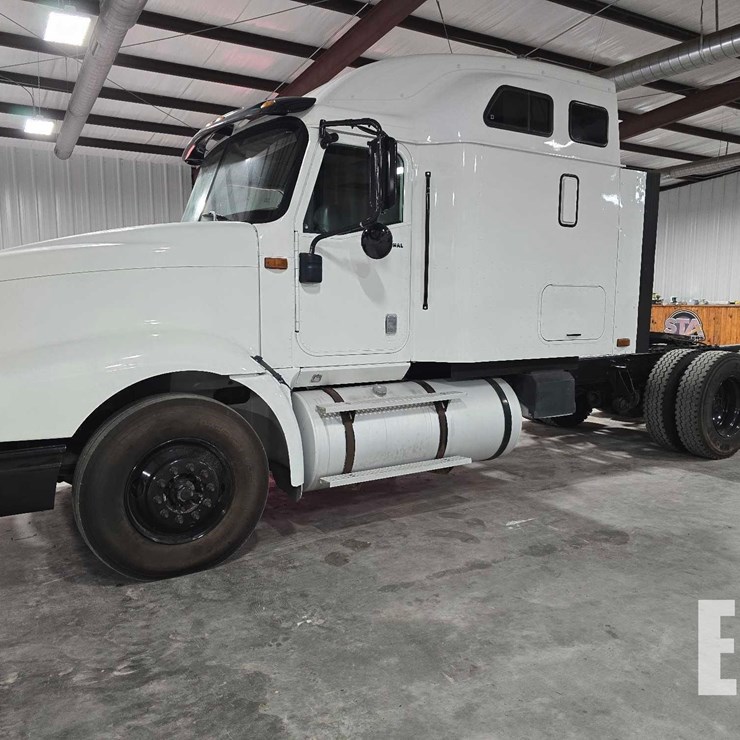 2005 INTERNATIONAL 9400