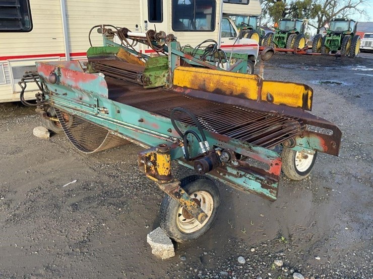 pickett-48"x10.5"-3-pt-vine-diverter-image-6