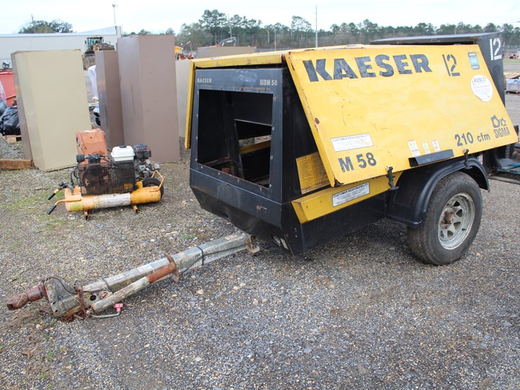 2016-kaeser-210-cfm-image-1