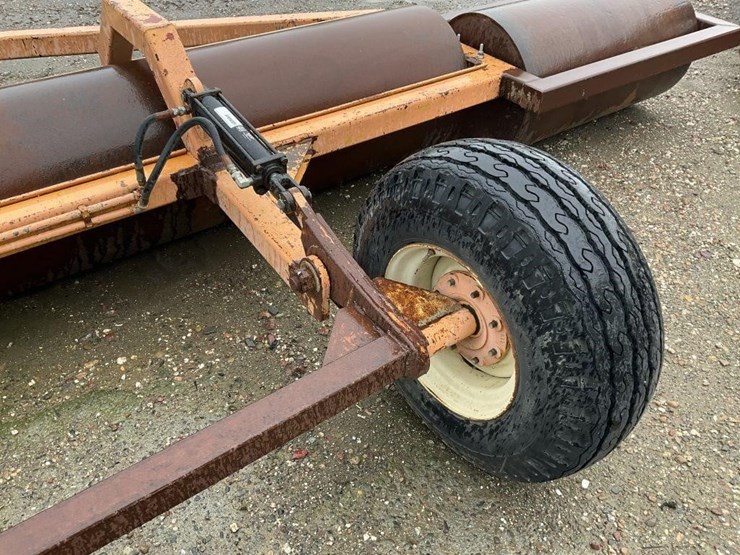 custom-24'-portable-smooth-roller-image-9