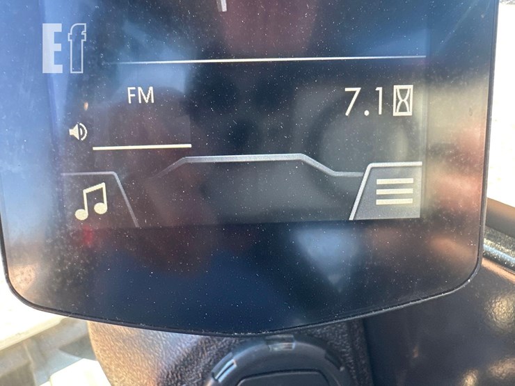 2025-caterpillar-305.5e2-image-29