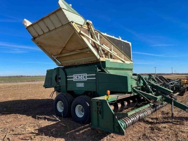 kmc-3360-peanut-harvester-image-5