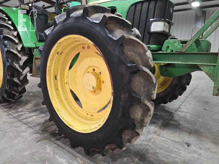 john-deere-6220-image-20