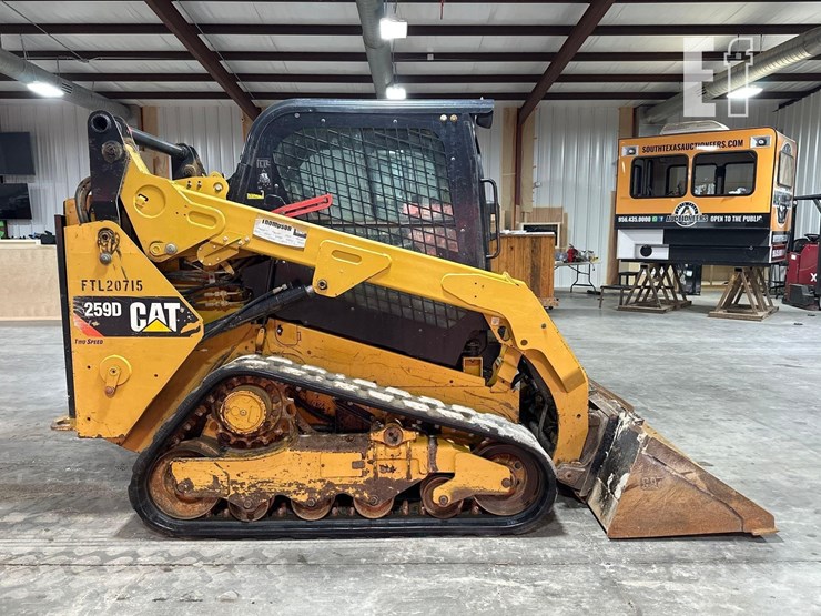 2018-caterpillar-259d-image-6