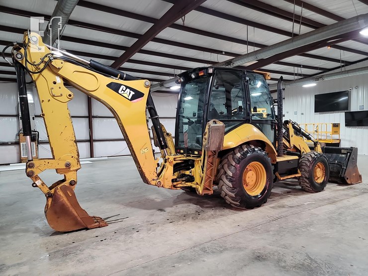 2015-caterpillar-420f-it-image-3