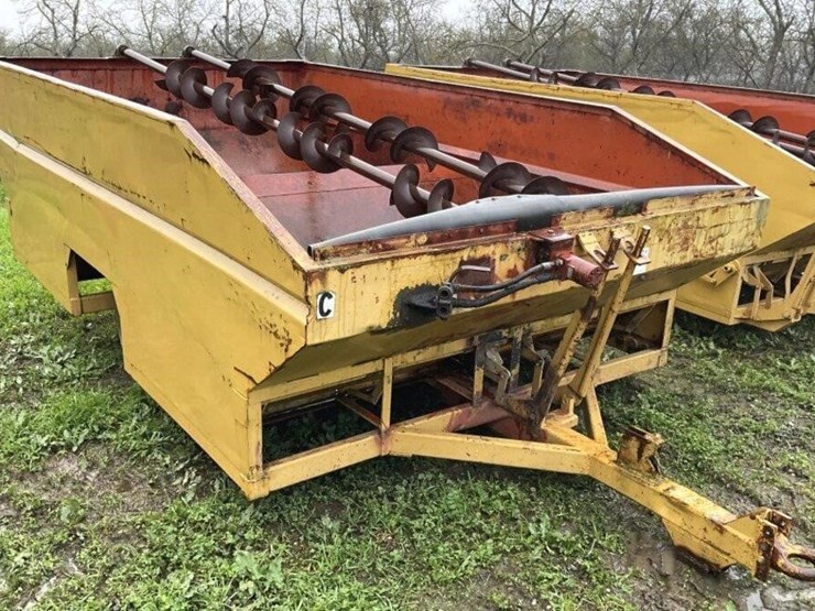 (offsite)-thomas-14'x8'-bottom-dump-nut-cart-image-1