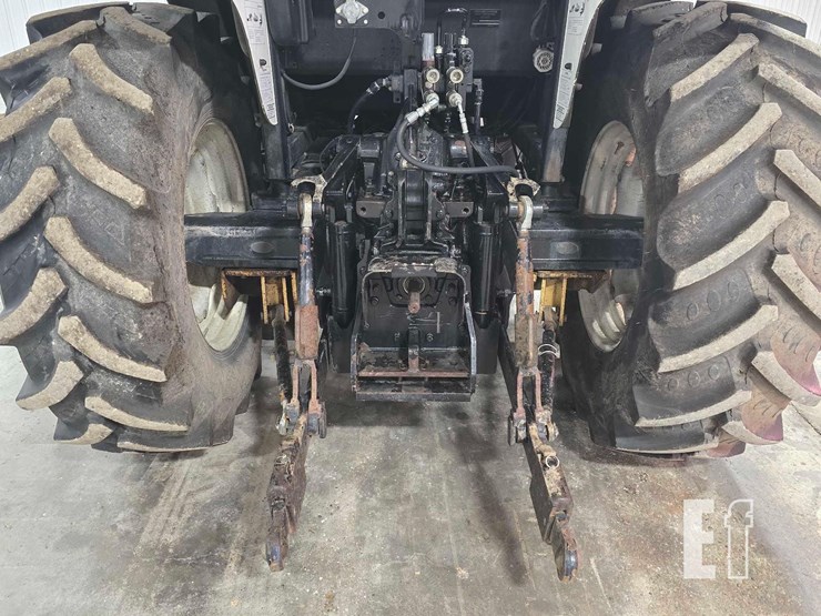 2005-massey-ferguson-5455-image-9