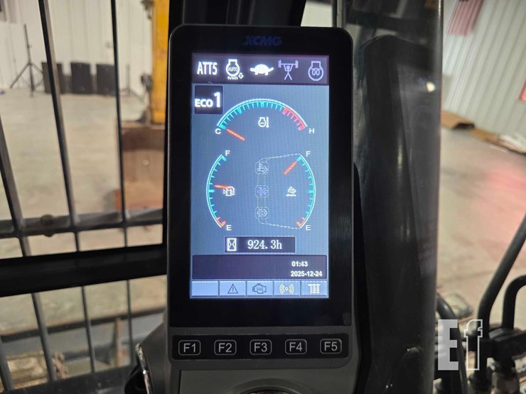 2021-xcmg-xe150u-image-24