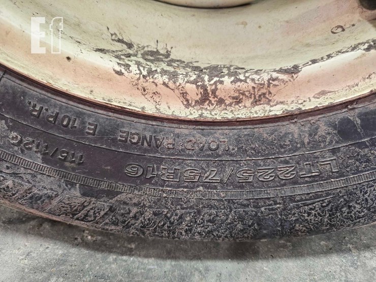 2000-john-deere-5210-image-14