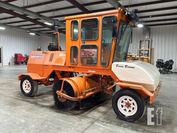 2015-broce-kr350-image-2