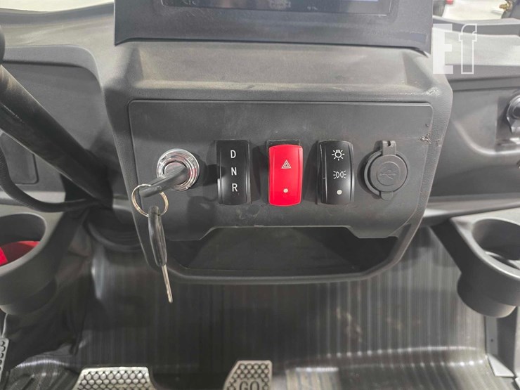 2025-sdlanch-sdlgc100-image-13