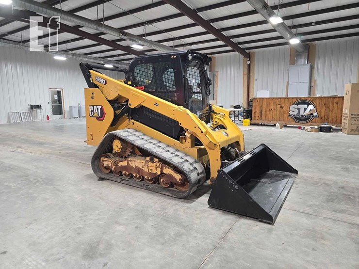 2020-caterpillar-289d3-image-2