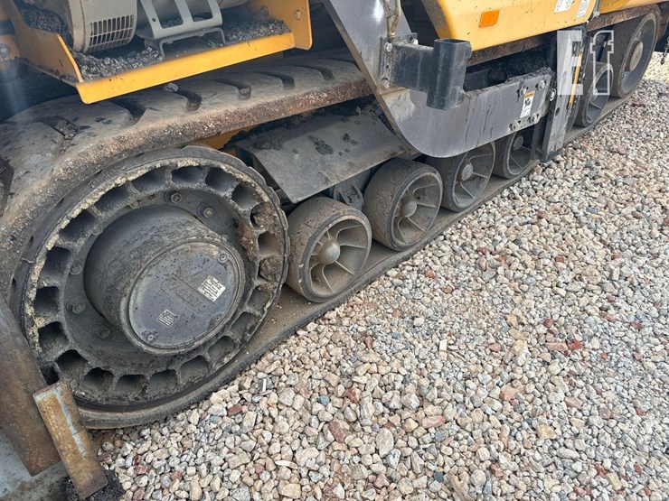 2018-volvo-p7110b-image-16