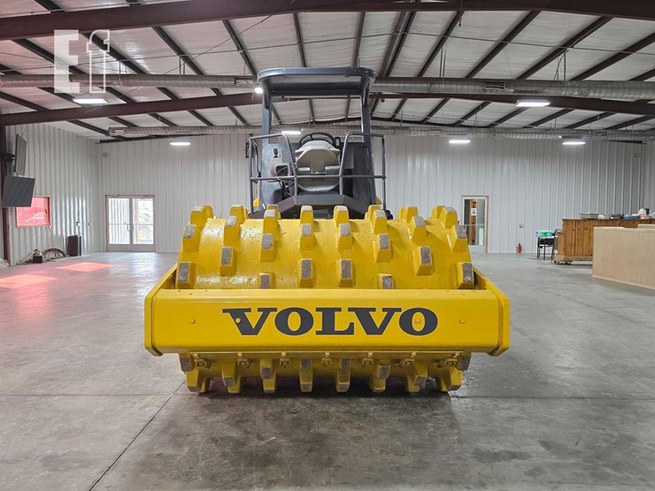 2014-volvo-sd115-image-7