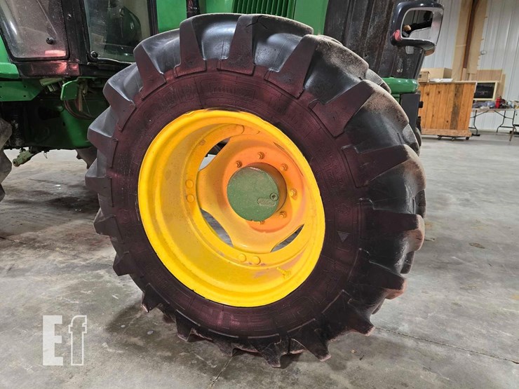 john-deere-6415-image-16
