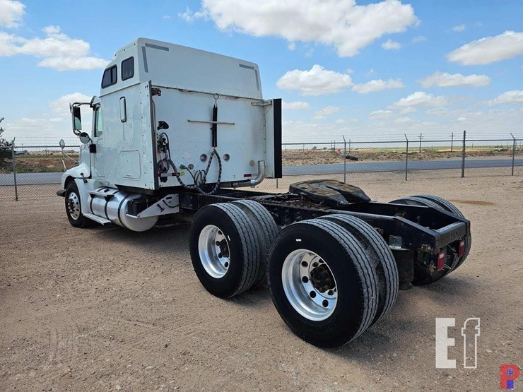 2006-international-9400-image-4