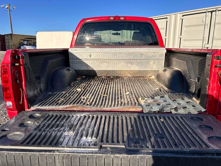 2006-dodge-1500-image-12