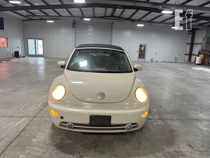 2005-volkswagen-beetle-image-7