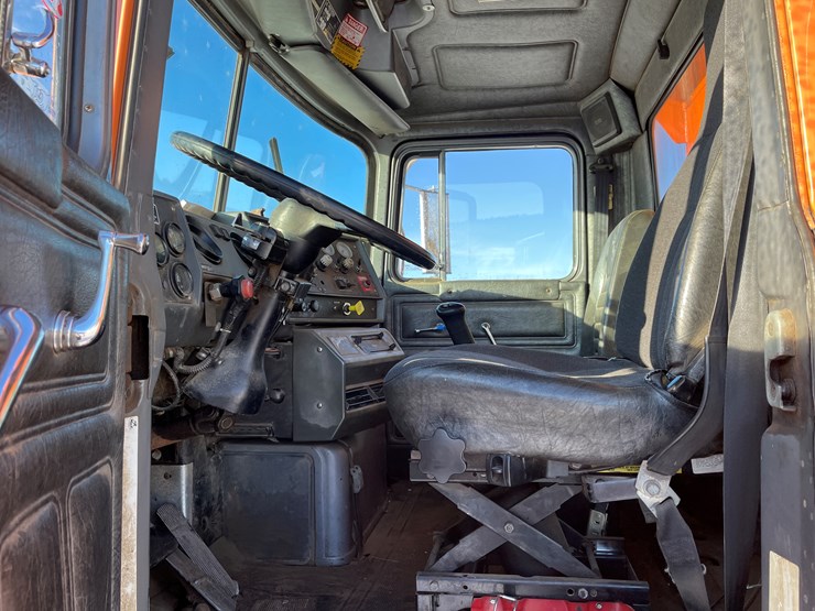 #314-•-1994-mack-quad-axle-dump-truck-(has-wi-title)(merrill,-wi)-image-37