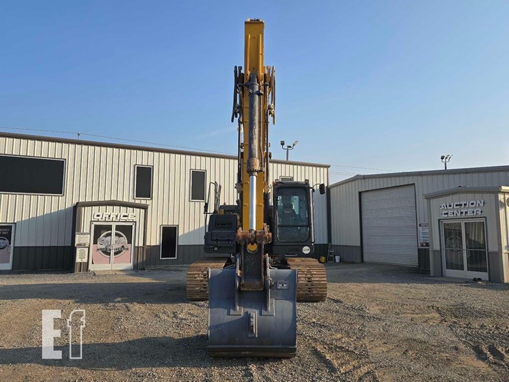 2022-xcmg-xe210u-image-7