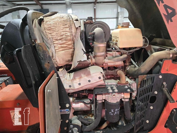 2015-ditch-witch-rt40-image-22