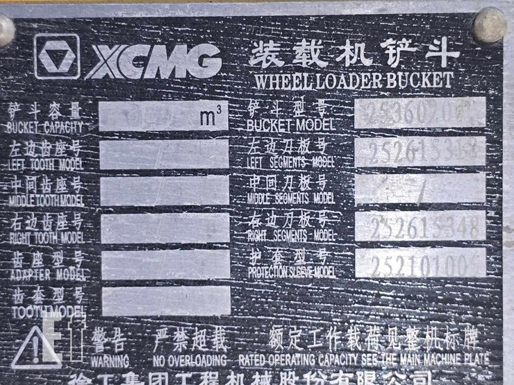 2022-xcmg-xc948u-image-11