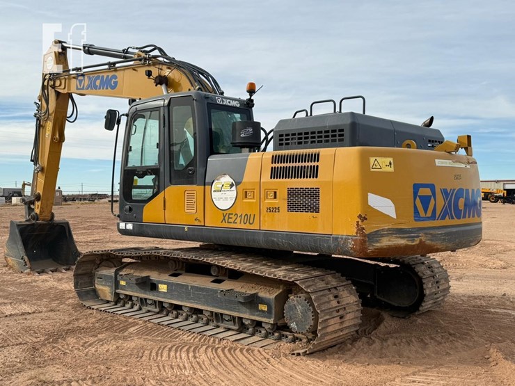 2022-xcmg-xe210u-image-3