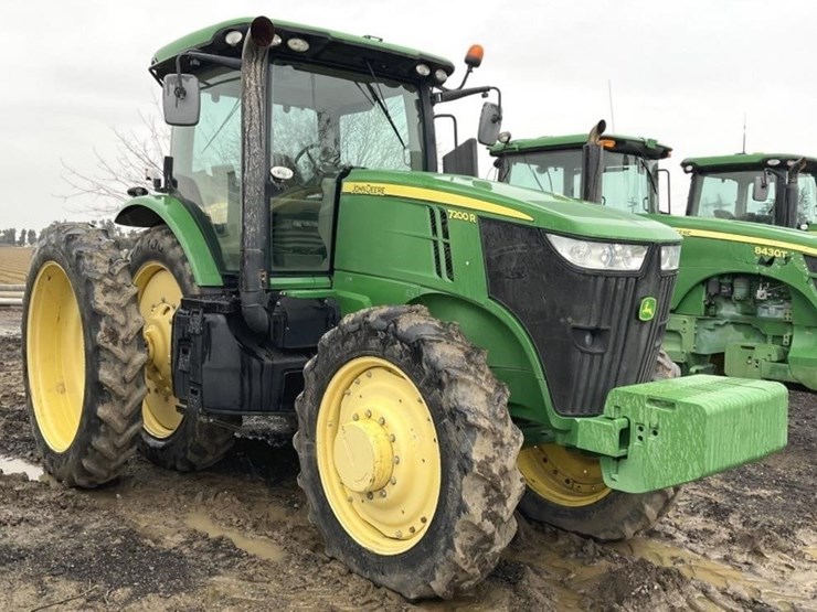john-deere-7200r-image-1