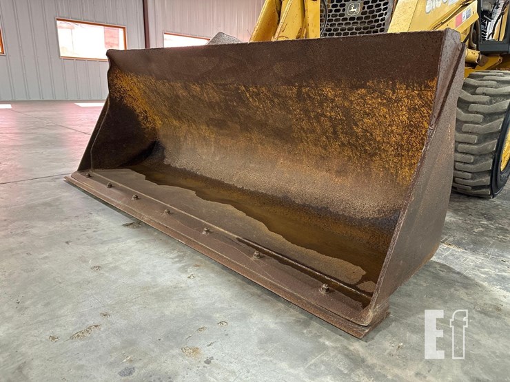 2006-deere-310g-image-10